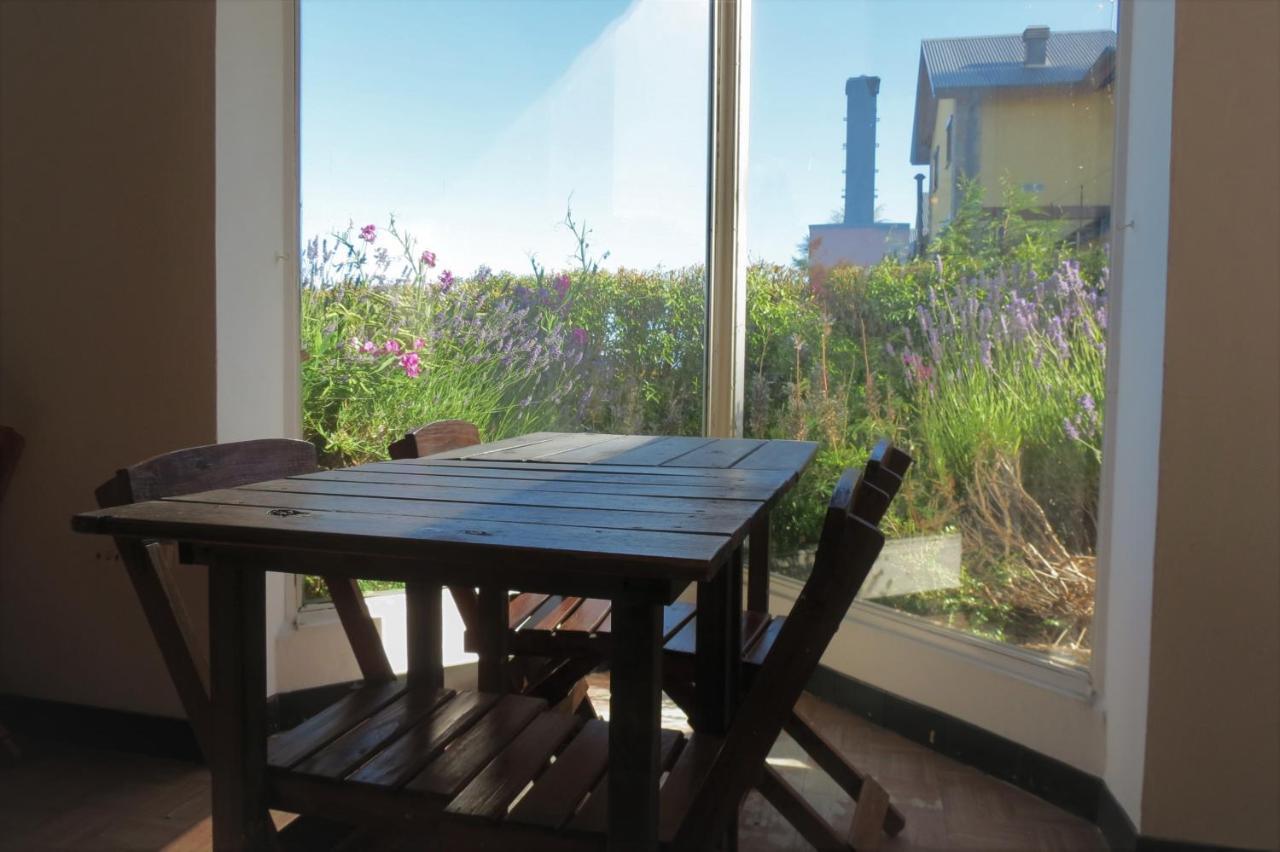 Aonikenk Hostel El Calafate Exterior photo
