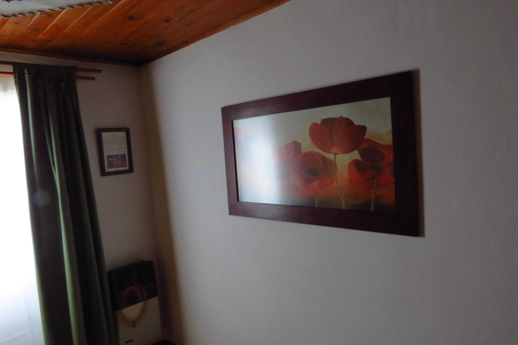 Aonikenk Hostel El Calafate Exterior photo